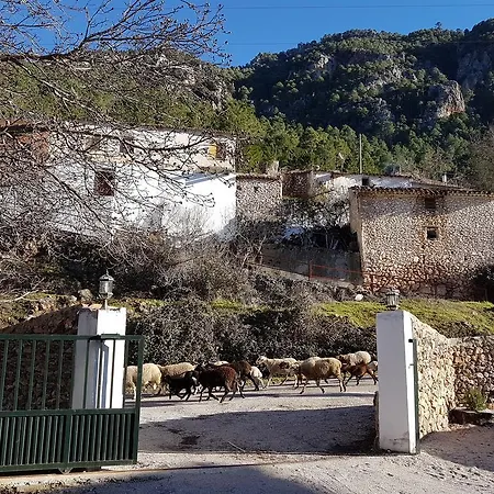 Hospedium Sierra Del Agua 2* Paterna del Madera